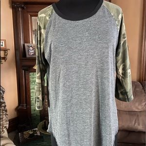 🖐rue 21 baseball T-shirt